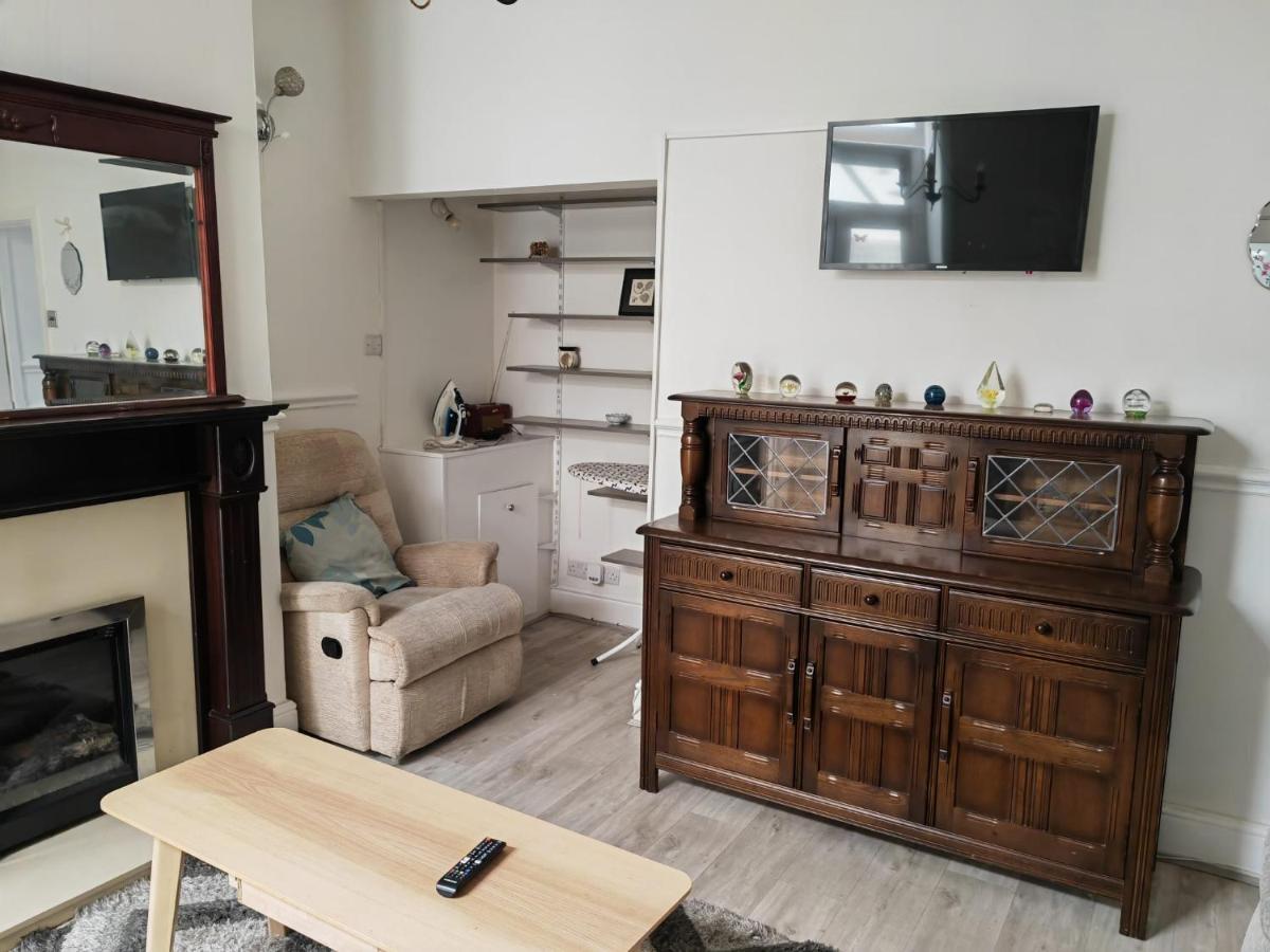 White House Apartment Manchester Bagian luar foto